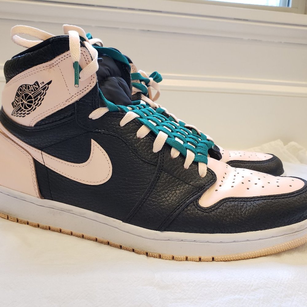 Jordan 1 Retro High Black Crimson Tint - Size 15